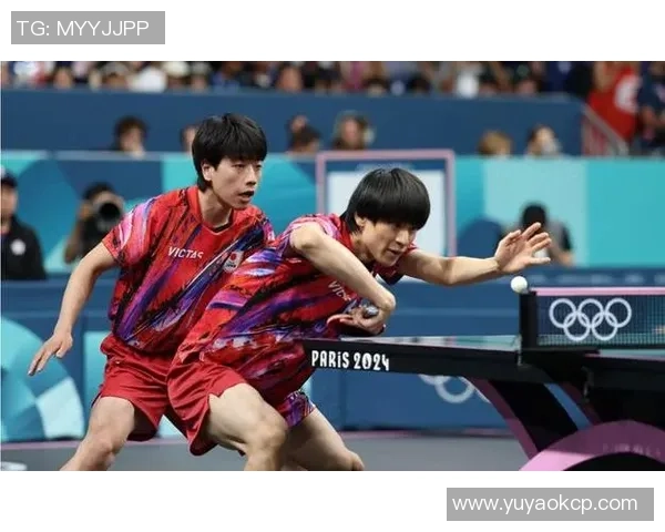 张本智和跪地捂脸!现场摆造型为教练儿子庆生,4次问候樊振东 张本智和跪地捂脸!现场摆造型为教练儿子庆生,4次问候樊振东